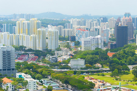 什纳波尔生活区房地产公寓楼的空中景象图片