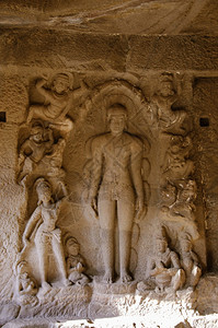 美丽的雕塑像32号洞穴古兰加巴德的耶洛拉洞穴美丽的雕塑像古拉洞穴兰加巴德马哈拉施特图片