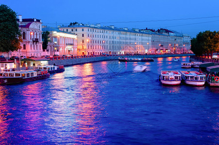 俄罗斯圣彼得堡夜景图片