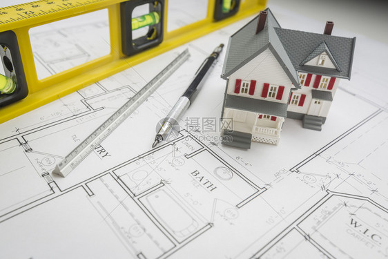家庭型号建筑工程铅笔和标尺以自家定制计划为基础图片