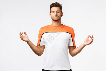 言简意赅！弗里克回应赛季结束后离开巴萨：又是胡说八道🤬