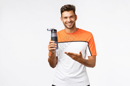 意媒编辑：霍伊伦深受球迷欢迎，孔蒂激励球员的方式让他很开心