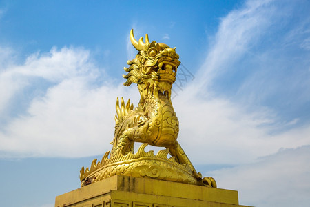 金龙雕像位于皇帝宫内严禁城市夏日图片