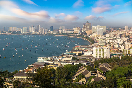 夏日在泰国的帕塔亚湾图片