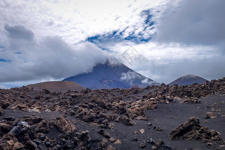 恰达斯卡勒拉的松果火山斗篷冻恰达斯卡斗篷果冻恰达斯卡拉图片