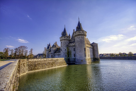 2019年著名的中世纪城堡日落时黄河谷弗朗特城堡起源于14世纪末图片