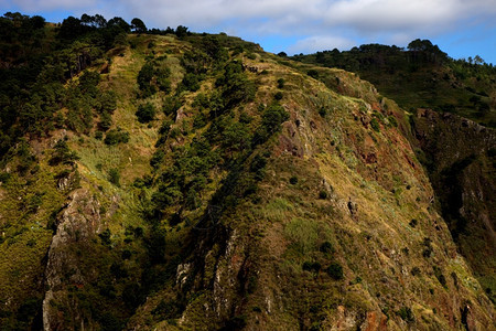 山的马基拉岛土宝尔达西拉山背景图片