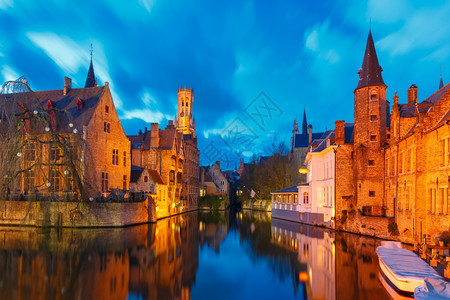 在比利时布鲁日落比利布鲁日落由中世纪童话镇和贝尔福特塔Rozenhoedkaai从QuayRosaryRozenhoedkaai图片