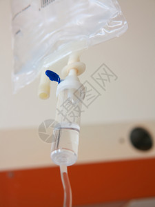 医院内注射瓶中含有IV静脉注射溶液的剂背景