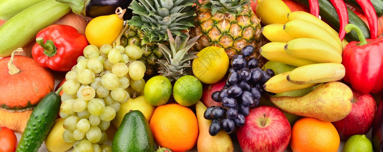 白种背景下孤立的新鲜水果和蔬菜红色高清图片素材