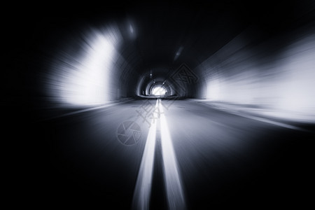 动议模糊了旧隧道xD图片
