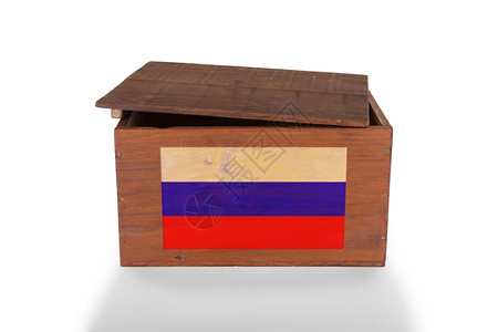 俄罗斯产物白背景的木制箱图片