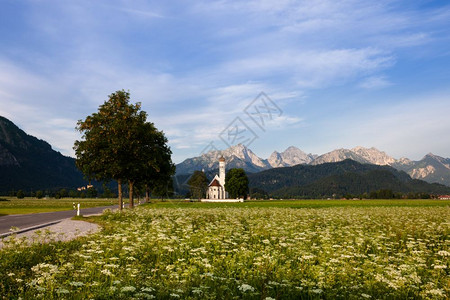 山德国巴伐利亚施旺高圣科洛曼教堂全景背景