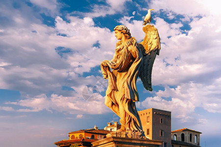 圣天使桥上的雕像意大利罗马高清图片