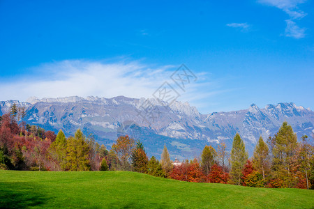 瑞士阿尔卑斯山美丽的风景图片