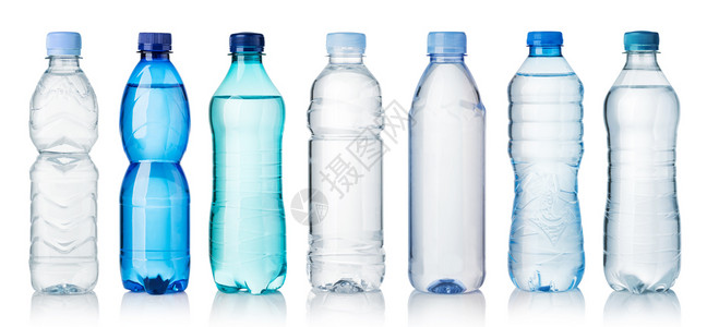 收集水瓶白底孤立的水瓶背景图片