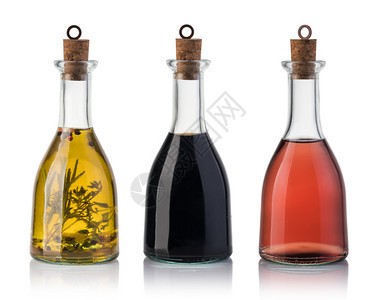 白背景隔离的橄榄油瓶和醋图片
