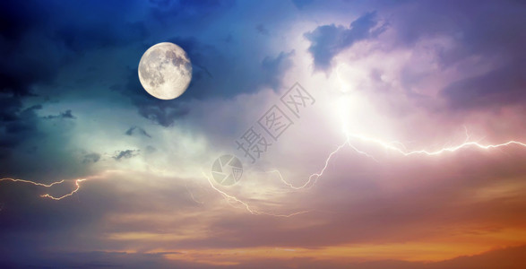 月亮和闪电天空组成图片