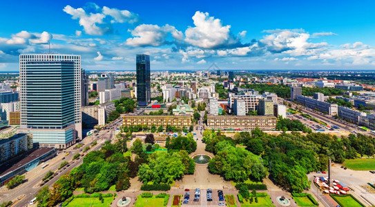 波兰华沙现代摩天大楼建筑结构公司商业区的景色夏季户外空中航全景波兰华沙图片