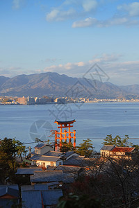 宫岛日本著名的漂浮托里城门图片