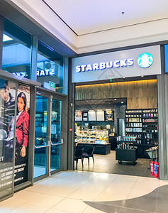 星巴克咖啡店保加利亚布尔斯2018年月日星巴克商店在马勒加列里亚布尔斯星巴克公司是一家美国咖啡公司和店连锁背景