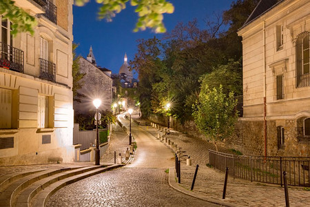 清晨蓝色时分法国巴黎Montmartre区法国巴黎Montmartre图片