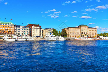 瑞典斯德哥尔摩老城GamlaStan夏季风景图片