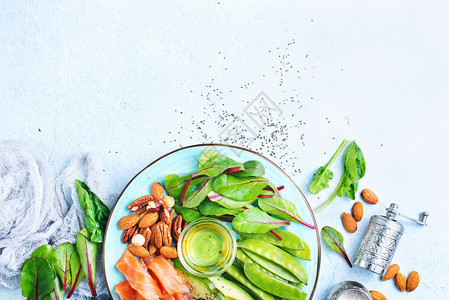健康食品抗氧化剂产鱼类和鳄梨坚果鱼油背景图片