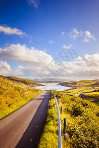 在苏格兰斯凯岛的地道上无名姓云图片