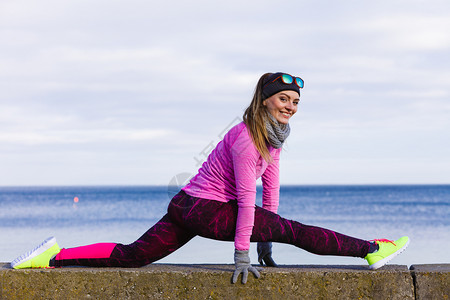 谭龙五年前率亚泰冲超喜极而泣，如今37岁将随队再战中甲