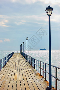 在塞浦路斯利马索尔步行的码头图片