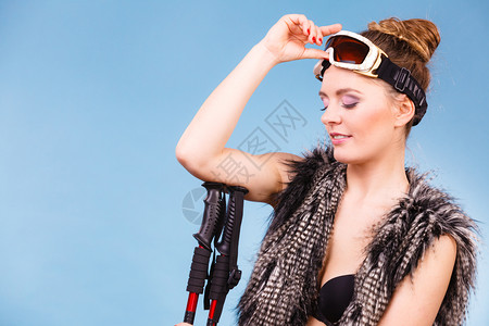 炸裂😨10人吉达联合上演半场让4追4，补时连进2球贡献逆天绝平