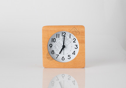 现代闹钟业务概念时间管理图片