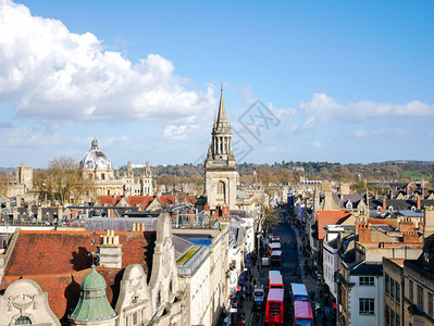 2018年月日联合王国牛津市联合王国最古老的城市之一从上述观点来看图片