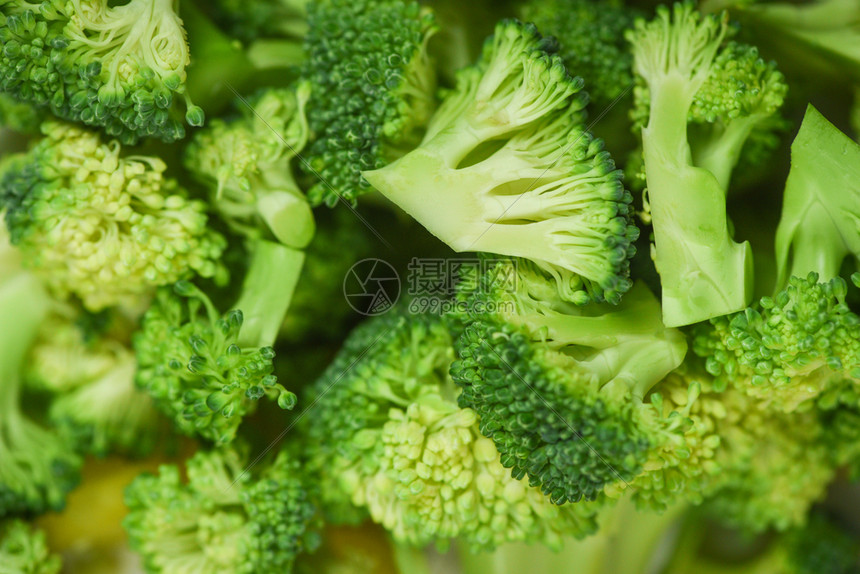 准备用于烹饪食品的蔬菜健康绿色有机原花生图片
