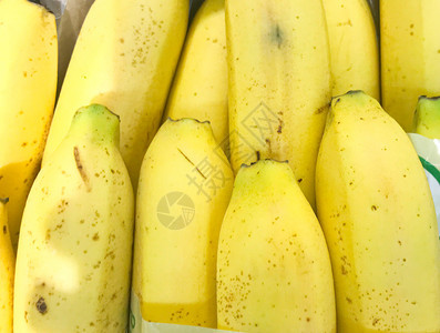 RipeBananas的近距离报道健康新鲜食品背景图片