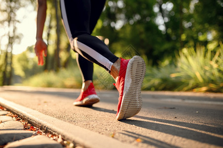 记者：邵佳一会带部分西海岸助手前往国足，并非所有人