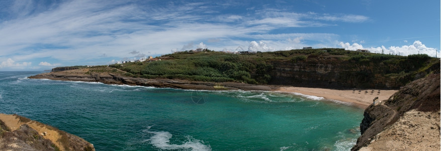 科克斯海滩在葡萄牙大西洋海岸滩和艾瑞克拉的岩石图片