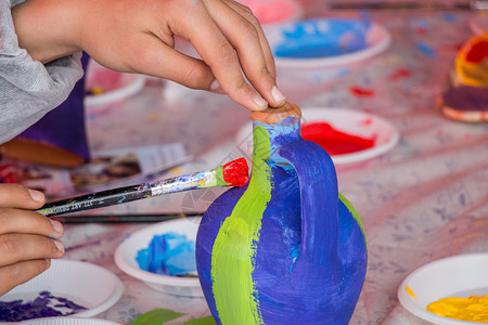 幼儿装饰手工制作的陶瓷幼儿装饰手工制作的陶瓷图片