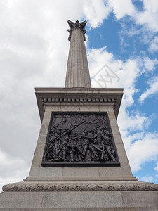 联合王国伦敦Trafalgar广场的Nelson列纪念碑图片