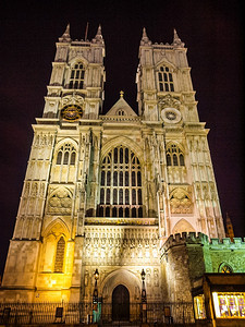 英国伦敦的威斯敏特修道教堂夜视图片