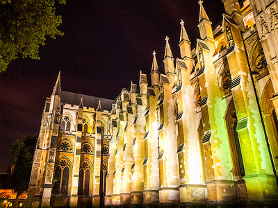 英国伦敦的威斯敏特修道教堂夜视图片