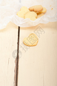 爱心型曲奇饼干鲜烤心型短面包情人节日饼干纸质包装背景
