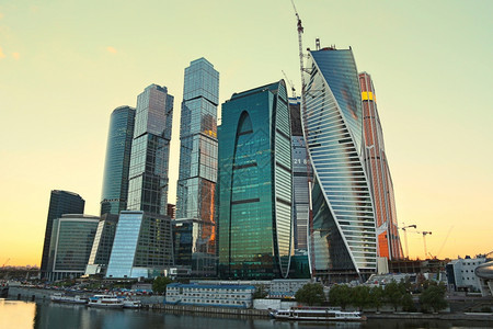 莫斯科市国际商业中心晚上俄罗斯图片