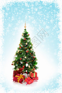 圣诞树满的红礼箱装了饰的红礼箱被白色背景隔绝图片