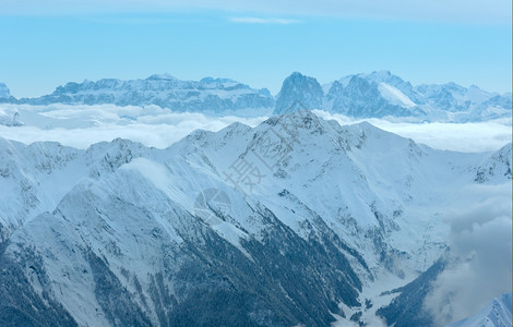 多洛米登阿尔卑斯山脉景观奥贝古尔斯山度假胜地奥利蒂罗尔霍格图片
