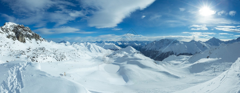 雪地度假村SilvrettaAlps风景奥地利蒂罗尔州IschglAGIschgl全景所有人都无法辨认图片