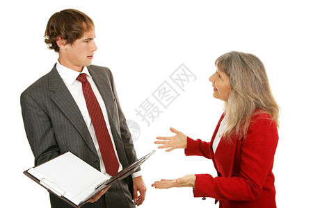 年轻的商人面对着他愤怒的女老板孤立白人老板图片