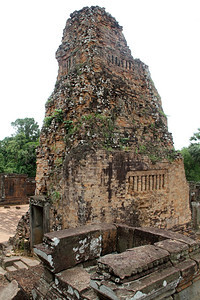 柬埔寨吴哥Wat的BanteaySamre旧寺庙的废墟图片