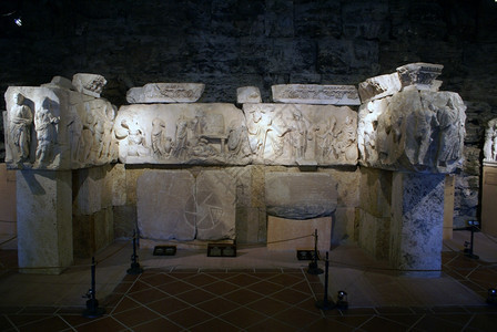 土耳其希拉波利斯大理石雕像和块图片